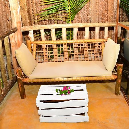 Mwananchi Bungalows Падже Экстерьер фото