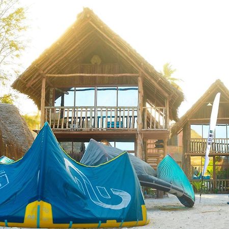 Mwananchi Bungalows Падже Экстерьер фото